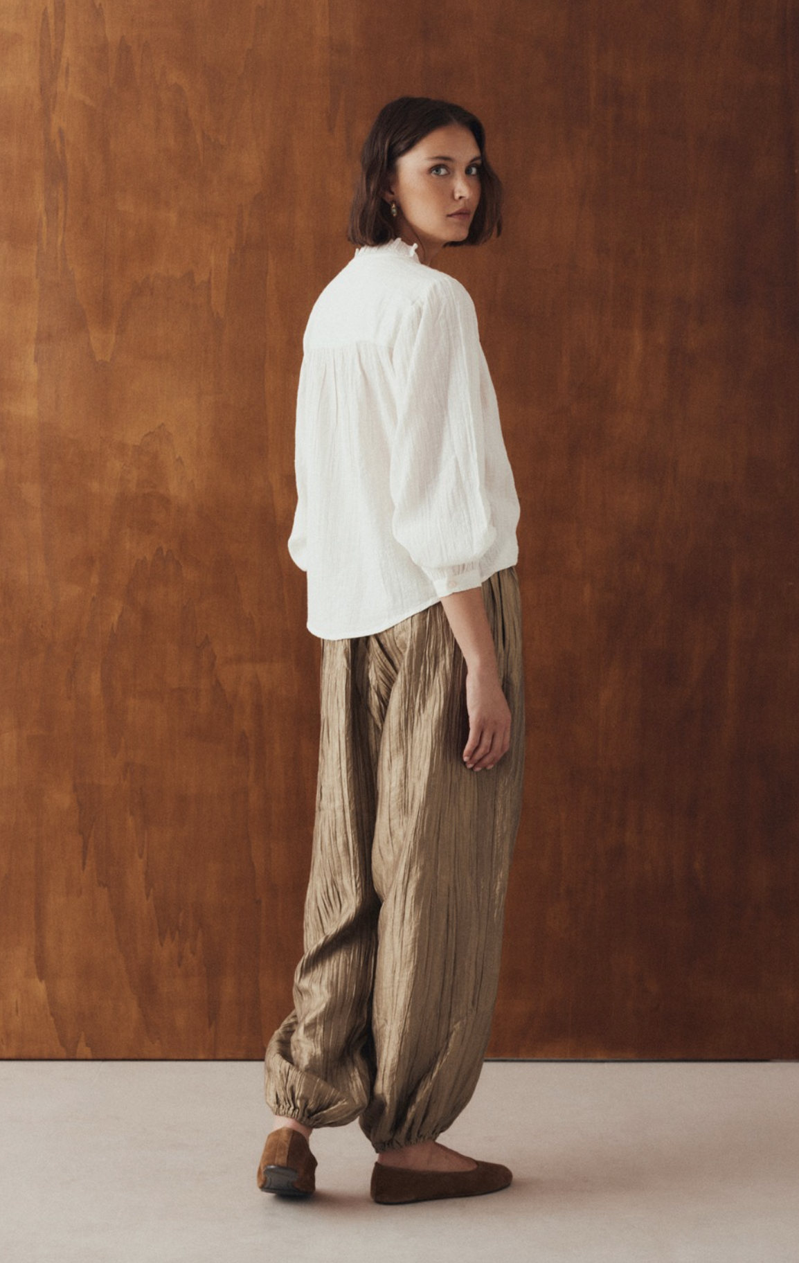 MI&CO<BR>Pantalón Bombacho Pleat - Imagen 3